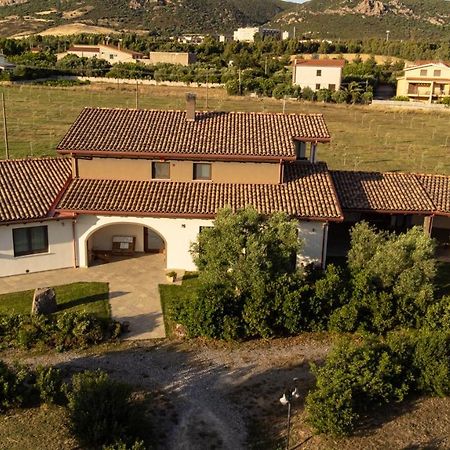 Vila Agriturismo Sa Scalitta Carbonia Exteriér fotografie